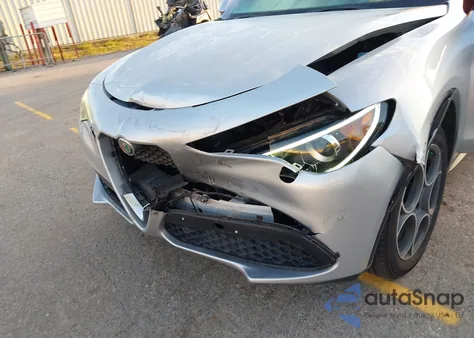 2018 Alfa Romeo Stelvio Ti Sport Awd из США, поврежденный, VIN ZASFAKNN4J7B90019